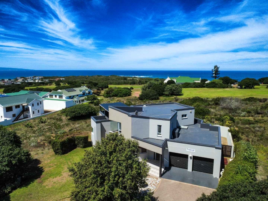 4 Bedroom Property for Sale in Stilbaai Wes Western Cape